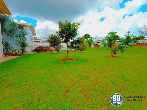 Imagem Casa com 3 Quartos à Venda, 1.350 m² em Ninho Verde Ii - Pardinho Imagem Casa com 3 Quartos à Venda, 1.350 m² em Ninho Verde Ii - Pardinho
