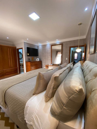 Imagem Casa com 3 Quartos à Venda, 200 m² em Canto Do Forte - Praia Grande Imagem Casa com 3 Quartos à Venda, 200 m² em Canto Do Forte - Praia Grande