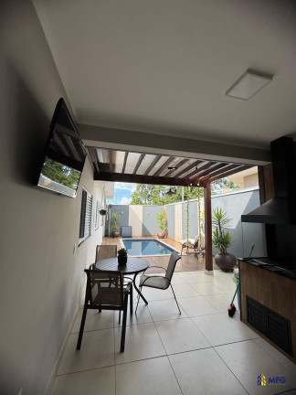 Imagem Casa de Condomínio com 3 Quartos à Venda, 250 m² em Condomínio Lago Da Serra - Araçoiaba Da Serra Imagem Casa de Condomínio com 3 Quartos à Venda, 250 m² em Condomínio Lago Da Serra - Araçoiaba Da Serra