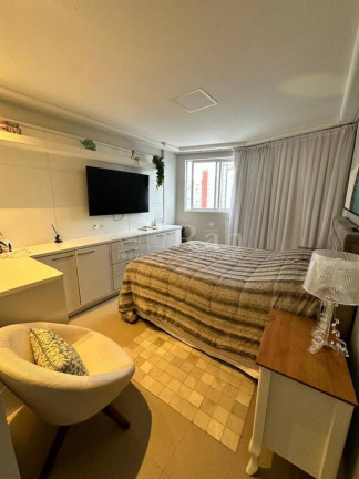 Imagem Apartamento com 3 Quartos à Venda, 120 m² em Centro - Balneário Camboriú