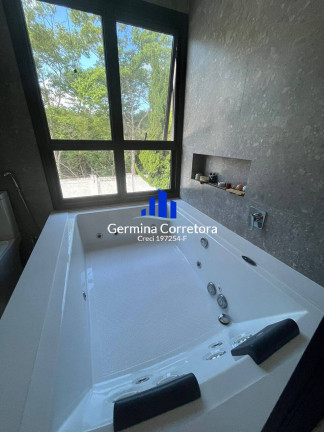 Imagem Casa com 5 Quartos à Venda, 371 m² em Alphaville - Santana De Parnaíba Imagem Casa com 5 Quartos à Venda, 371 m² em Alphaville - Santana De Parnaíba
