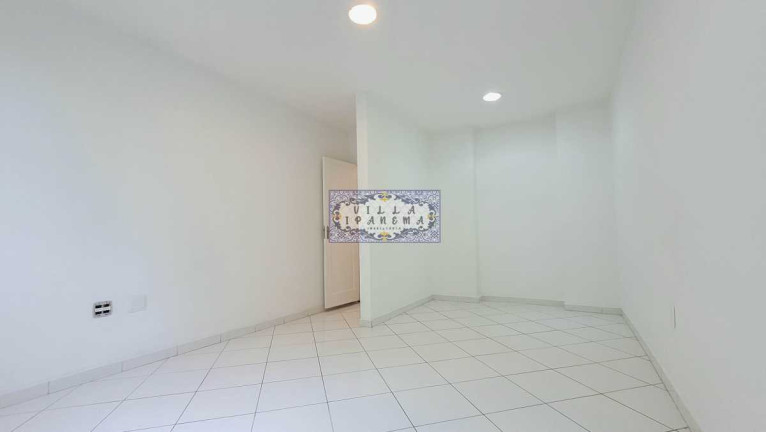 Imagem Apartamento com 3 Quartos à Venda, 130 m² em Copacabana - Rio De Janeiro Imagem Apartamento com 3 Quartos à Venda, 130 m² em Copacabana - Rio De Janeiro