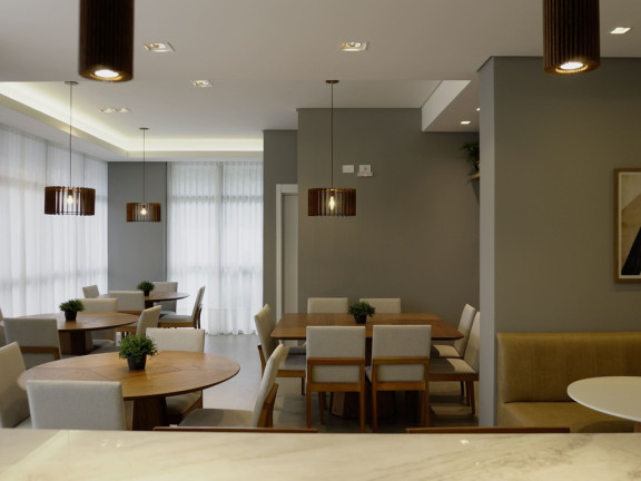 Imagem Apartamento com 3 Quartos à Venda, 121 m² em Mercês - Curitiba