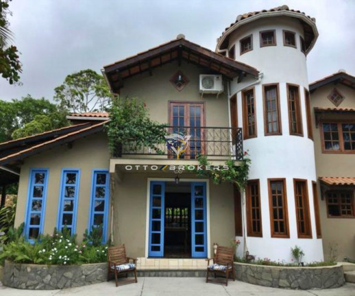 Imagem Imóvel com 10 Quartos à Venda, em Centro - Santa Cruz Cabrália Imagem Imóvel com 10 Quartos à Venda, em Centro - Santa Cruz Cabrália