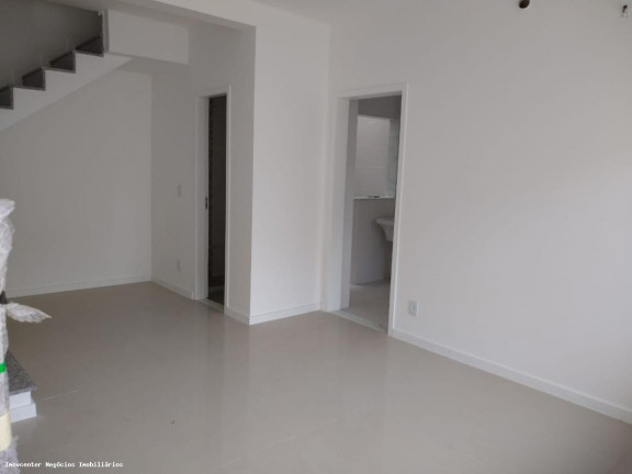 Imagem Casa com 2 Quartos à Venda, 60 m² em São Francisco Xavier - Rio De Janeiro Imagem Casa com 2 Quartos à Venda, 60 m² em São Francisco Xavier - Rio De Janeiro
