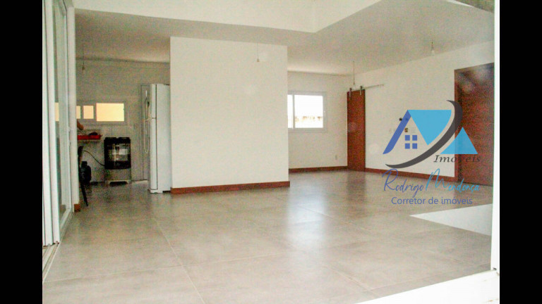 Imagem Casa com 4 Quartos à Venda, 260 m² em Portão - Lauro De Freitas Imagem Casa com 4 Quartos à Venda, 260 m² em Portão - Lauro De Freitas