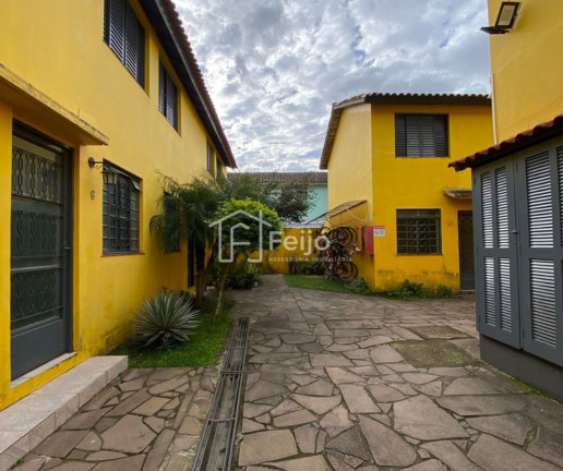 Imagem Sobrado com 2 Quartos à Venda, 36 m² em Ipanema - Porto Alegre