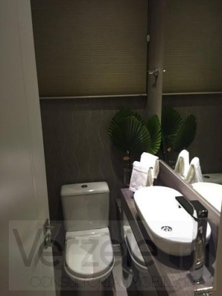 Imagem Apartamento com 3 Quartos à Venda, 136 m² em Centro - Balneário Camboriú Imagem Apartamento com 3 Quartos à Venda, 136 m² em Centro - Balneário Camboriú