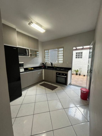 Imagem Casa com 3 Quartos à Venda, 186 m² em Conjunto Residencial álvaro Bovolenta - Mogi Das Cruzes Imagem Casa com 3 Quartos à Venda, 186 m² em Conjunto Residencial álvaro Bovolenta - Mogi Das Cruzes