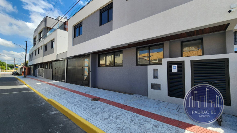 Imagem Sobrado com 3 Quartos à Venda, 184 m² em Centro - Balneário Camboriú Imagem Sobrado com 3 Quartos à Venda, 184 m² em Centro - Balneário Camboriú