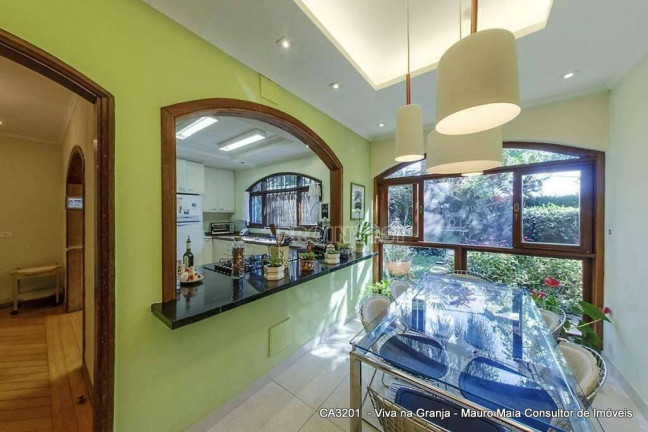 Imagem Casa com 4 Quartos à Venda, 4.400 m² em Pousada Dos Bandeirantes - Carapicuíba