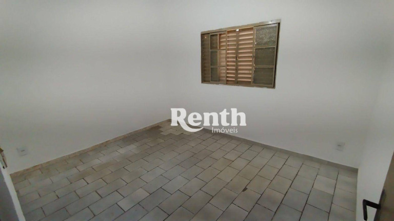 Imagem Casa com 3 Quartos à Venda, 71 m² em Vila Paulista - Rio Claro Imagem Casa com 3 Quartos à Venda, 71 m² em Vila Paulista - Rio Claro