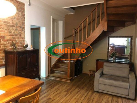 Imagem Casa com 4 Quartos à Venda, 160 m² em Tijuca - Rio De Janeiro Imagem Casa com 4 Quartos à Venda, 160 m² em Tijuca - Rio De Janeiro