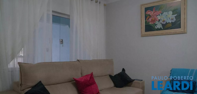 Imagem Sobrado com 4 Quartos à Venda, 246 m² em Jardim Stella - Santo André Imagem Sobrado com 4 Quartos à Venda, 246 m² em Jardim Stella - Santo André