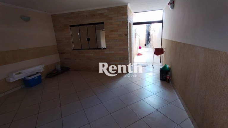 Imagem Casa com 2 Quartos à Venda, 160 m² em Parque Mãe Preta - Rio Claro Imagem Casa com 2 Quartos à Venda, 160 m² em Parque Mãe Preta - Rio Claro