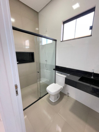 Imagem Casa com 3 Quartos à Venda, 225 m² em Ponta Negra - Manaus Imagem Casa com 3 Quartos à Venda, 225 m² em Ponta Negra - Manaus