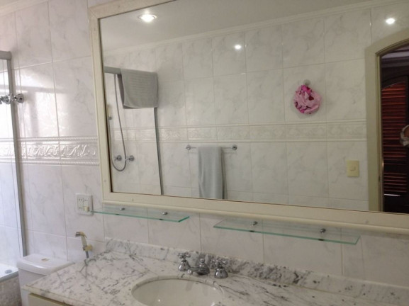 Imagem Casa com 4 Quartos à Venda, 360 m² em Jardim Marajoara - São Paulo Imagem Casa com 4 Quartos à Venda, 360 m² em Jardim Marajoara - São Paulo