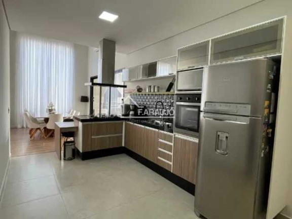 Imagem Imóvel com 3 Quartos à Venda, 190 m² em Wanel Ville - Sorocaba