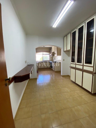Imagem Imóvel com 4 Quartos à Venda, 227 m² em Centro - Atibaia Imagem Imóvel com 4 Quartos à Venda, 227 m² em Centro - Atibaia