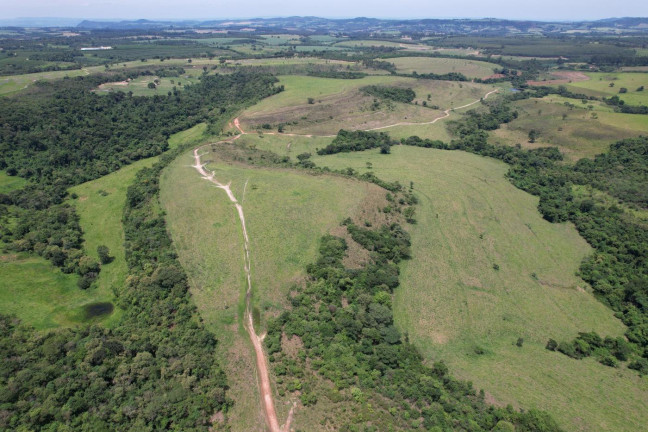 Imagem Fazenda à Venda, 66 m² em Zona Rural - Cássia Dos Coqueiros Imagem Fazenda à Venda, 66 m² em Zona Rural - Cássia Dos Coqueiros