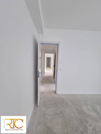 Imagem Apartamento com 3 Quartos à Venda, 122 m² em Vila Sofia - São Paulo