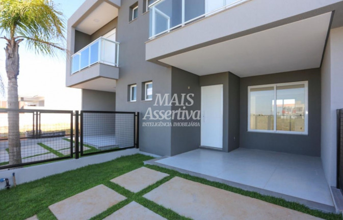 Imagem Casa com 3 Quartos à Venda, 102 m² em Centro - Torres Imagem Casa com 3 Quartos à Venda, 102 m² em Centro - Torres