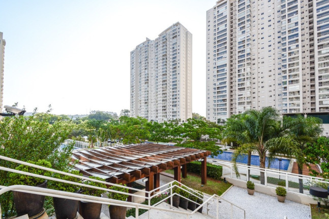 Imagem Imóvel com 3 Quartos à Venda, 160 m² em Santo Amaro - São Paulo Imagem Imóvel com 3 Quartos à Venda, 160 m² em Santo Amaro - São Paulo