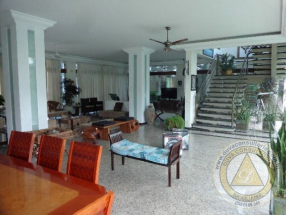 Casa com 4 Quartos à Venda, 762 m² em Jardim Três Marias - Guarujá