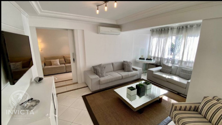 Imagem Apartamento com 5 Quartos à Venda, 195 m² em Centro - Balneário Camboriú Imagem Apartamento com 5 Quartos à Venda, 195 m² em Centro - Balneário Camboriú