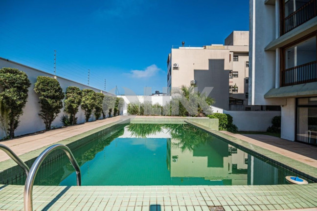 Imagem Apartamento com 2 Quartos à Venda, 65 m² em Cristo Redentor - Porto Alegre Imagem Apartamento com 2 Quartos à Venda, 65 m² em Cristo Redentor - Porto Alegre