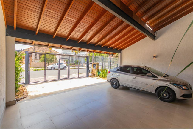 Imagem Casa com 3 Quartos à Venda, 220 m² em Partenon - Porto Alegre Imagem Casa com 3 Quartos à Venda, 220 m² em Partenon - Porto Alegre