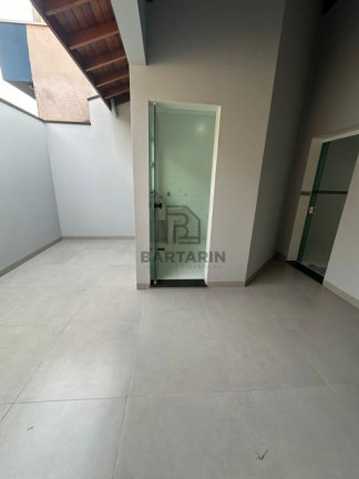 Casa com 3 Quartos à Venda, 357 m² em Parque Santa Cândida - Araras