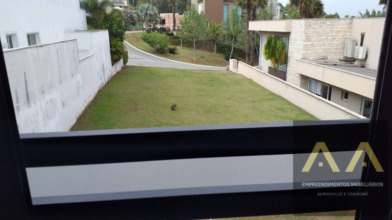 Imagem Casa com 4 Quartos para Alugar, 420 m² em Tamboré - Barueri