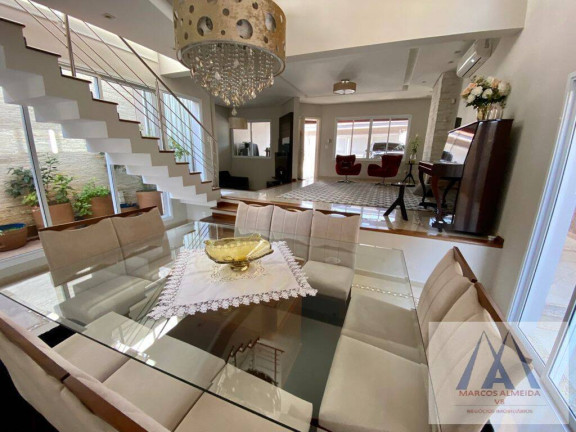 Imagem Casa com 3 Quartos à Venda, 340 m² em Vila Oliveira - Mogi Das Cruzes Imagem Casa com 3 Quartos à Venda, 340 m² em Vila Oliveira - Mogi Das Cruzes