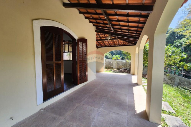 Imagem Casa com 4 Quartos à Venda, 300 m² em Várzea Das Moças - Niterói