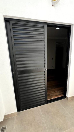 Imagem Casa com 2 Quartos à Venda, 160 m² em Vila Almeida - Sorocaba