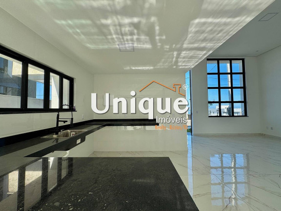 Imagem Casa com 3 Quartos à Venda, 252 m² em Nova São Pedro - São Pedro Da Aldeia Imagem Casa com 3 Quartos à Venda, 252 m² em Nova São Pedro - São Pedro Da Aldeia