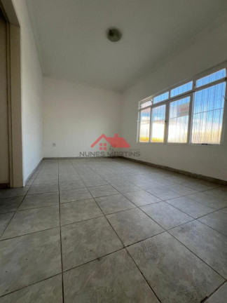 Imagem Casa com 3 Quartos à Venda, 250 m² em Jardim Satélite - São José Dos Campos