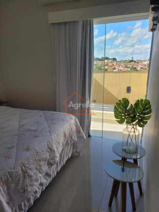 Imagem Casa com 2 Quartos à Venda, 140 m² em Jardim Cristina - Mogi Guaçu Imagem Casa com 2 Quartos à Venda, 140 m² em Jardim Cristina - Mogi Guaçu