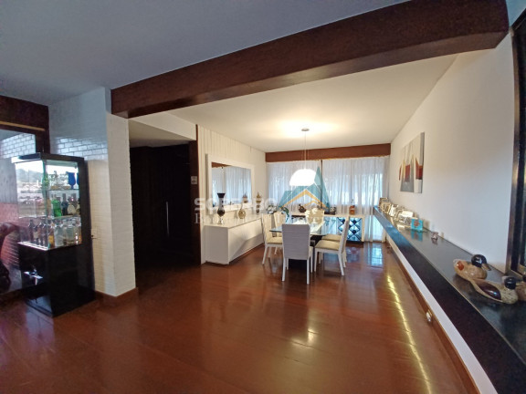 Imagem Casa com 5 Quartos à Venda, 333 m² em Alto - Teresópolis Imagem Casa com 5 Quartos à Venda, 333 m² em Alto - Teresópolis