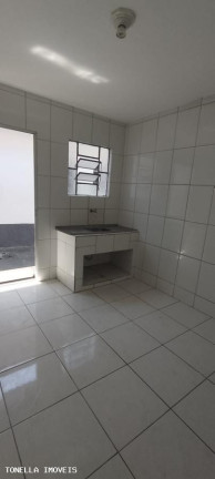 Imagem Casa com 1 Quarto para Alugar,  em Rochdale - Osasco