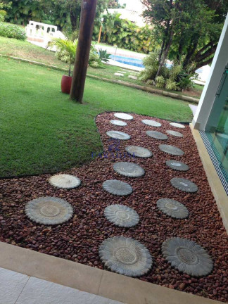 Imagem Casa com 13 Quartos à Venda, 600 m² em Itacimirim - Camaçari Imagem Casa com 13 Quartos à Venda, 600 m² em Itacimirim - Camaçari