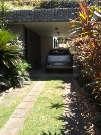 Imagem Casa com 5 Quartos à Venda, 360 m² em São Francisco - Niterói Imagem Casa com 5 Quartos à Venda, 360 m² em São Francisco - Niterói