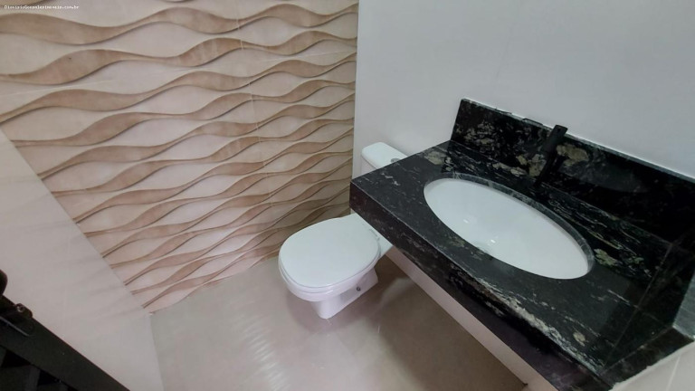 Imagem Casa com 3 Quartos à Venda, 130 m² em Balneário Oásis - Peruíbe
