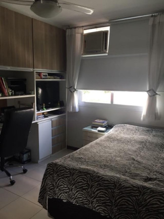 Imagem Imóvel com 3 Quartos à Venda, 118 m² em Icaraí - Niterói Imagem Imóvel com 3 Quartos à Venda, 118 m² em Icaraí - Niterói