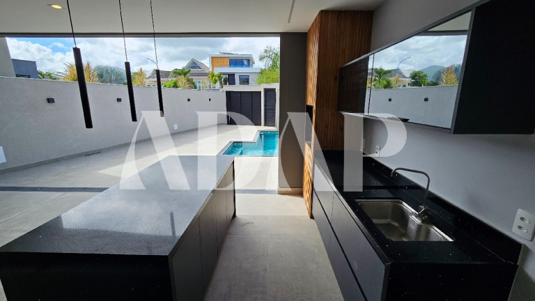 Imagem Casa com 5 Quartos à Venda, 498 m² em Recreio Dos Bandeirantes - Rio De Janeiro