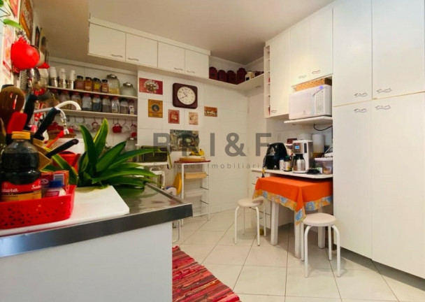 Imagem Apartamento com 3 Quartos à Venda, 110 m² em Moema - São Paulo Imagem Apartamento com 3 Quartos à Venda, 110 m² em Moema - São Paulo
