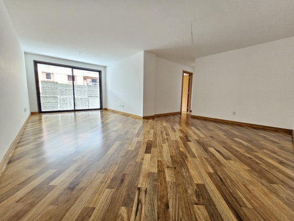 Apartamento com 3 Quartos à Venda, 154 m² em Agriões - Teresópolis