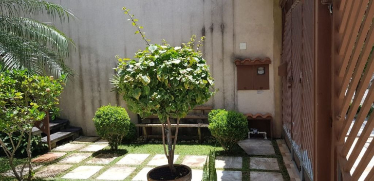Imagem Sobrado com 3 Quartos à Venda, 375 m² em Jardim Imperador - Suzano