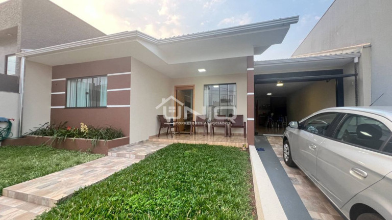 Imagem Casa com 3 Quartos à Venda, 144 m² em Pagnoncelli - Pato Branco Imagem Casa com 3 Quartos à Venda, 144 m² em Pagnoncelli - Pato Branco